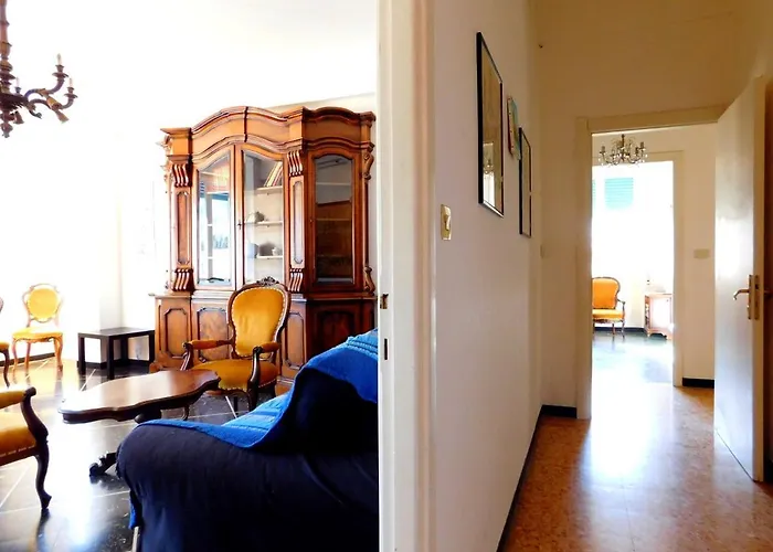 Quadrilocale Con Vista * ليفانتو