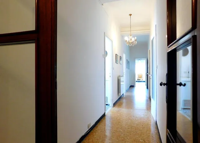 Quadrilocale Con Vista شقة